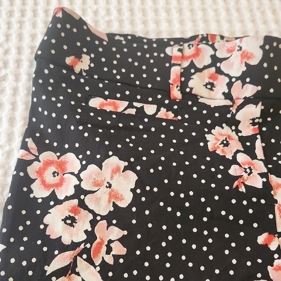Jules & Leopold Black Polka Dot Pants with Pink Floral Accents Sz SM - Picture 3 of 13